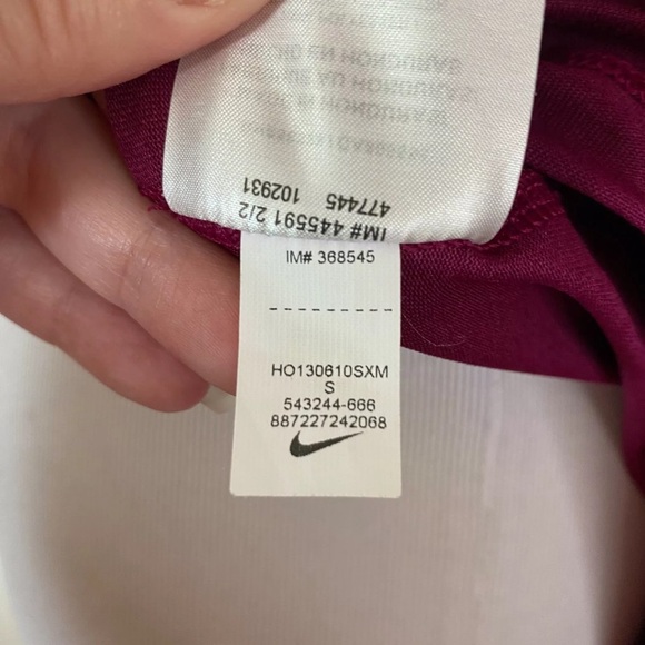 Nike Shirt Dri Fit Lightweight Active V-Neck Dark Pink Sz. S - Picture 11 of 11